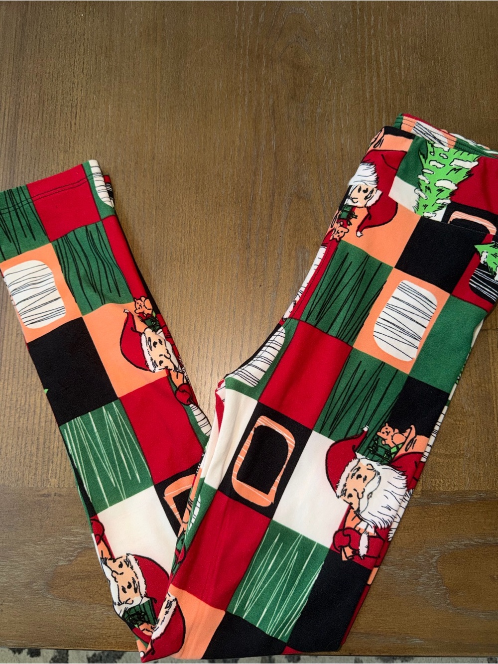 LuLaRoe Kids Holiday Santa Print Leggings - Red & Green L/XL